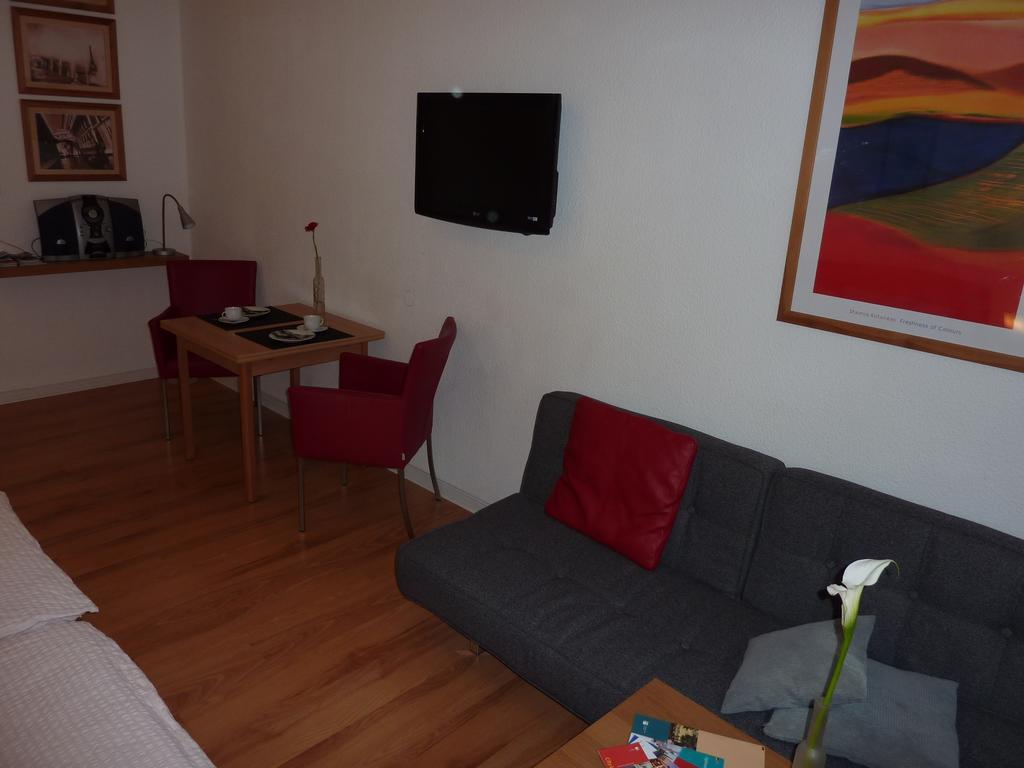 Lessing-Apartment Dusseldorf Luaran gambar